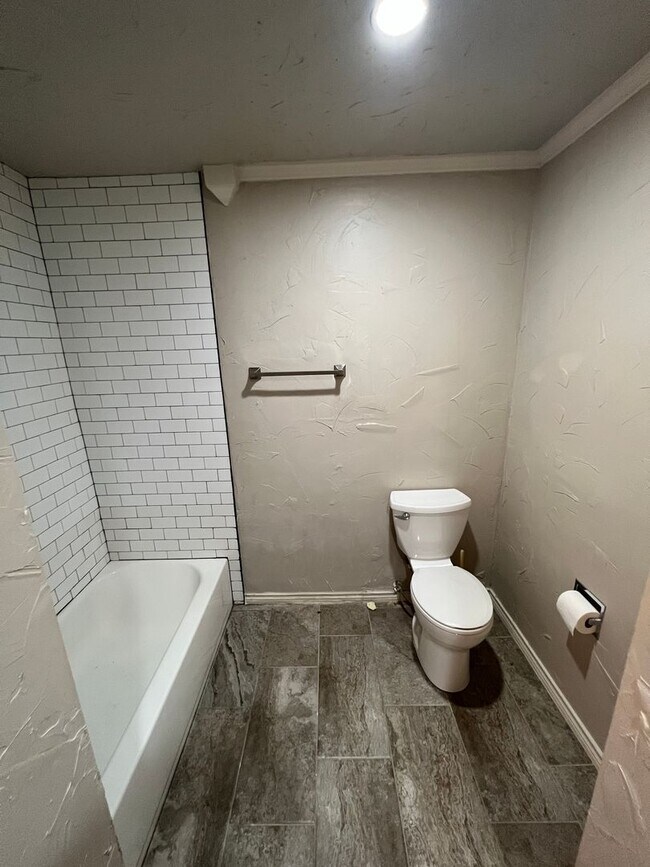 Foto del edificio - Updated 4/2 in Central Lubbock!