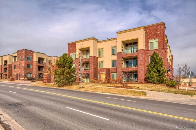 Foto del edificio - 307 Inverness Way S