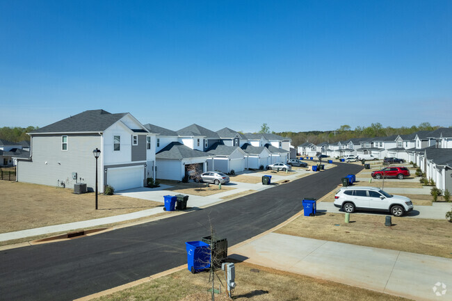 Building Photo - Gramercy Woods