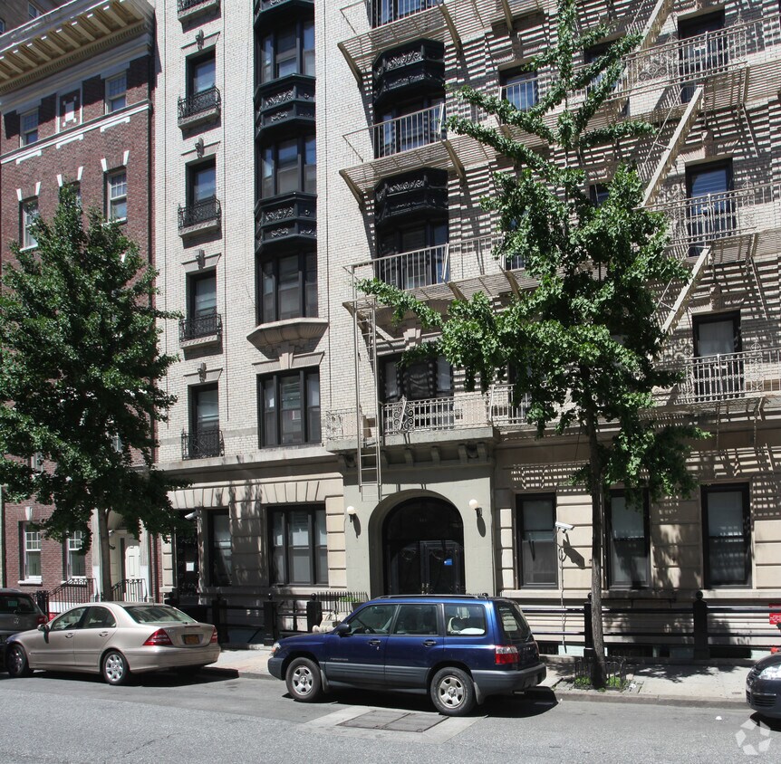 Building Photo - 549-551 W 113th St