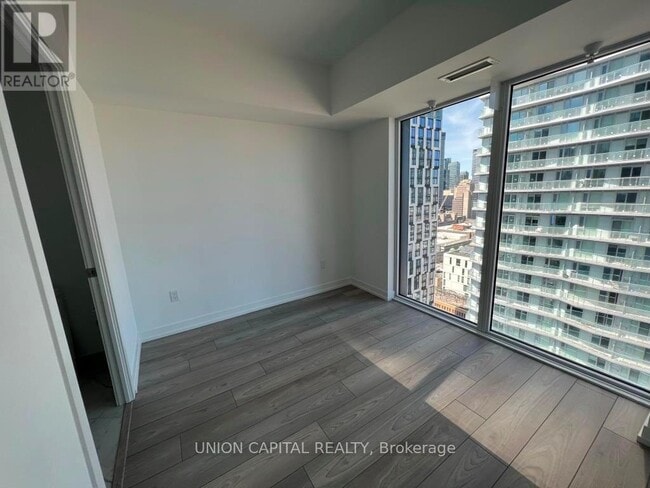 Building Photo - 82 Dalhousie St