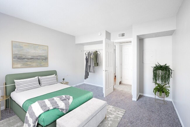 Foto del edificio - Bridgepointe Crossing