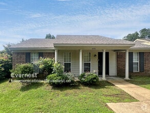 Building Photo - 3791 Stateline Rd W