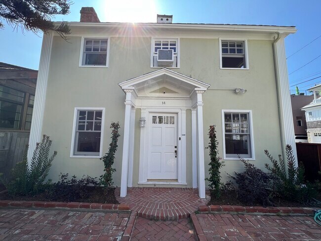 Building Photo - 14 27th Ave