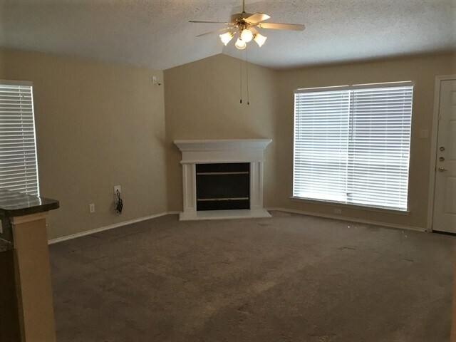 Building Photo - 2609 Ensenada Ln
