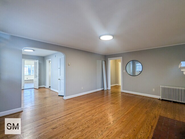 Building Photo - 2107 Brighton Rd