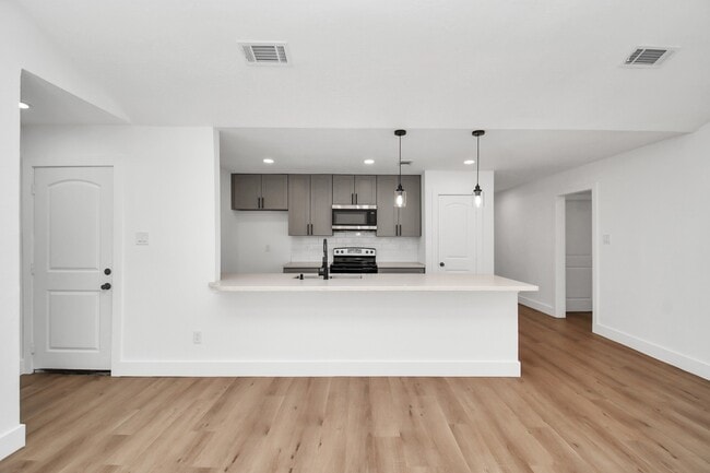 Building Photo - 4414 Enchantedgate Dr