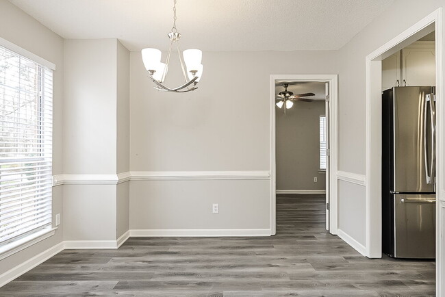 Building Photo - 104 Nanci Ct