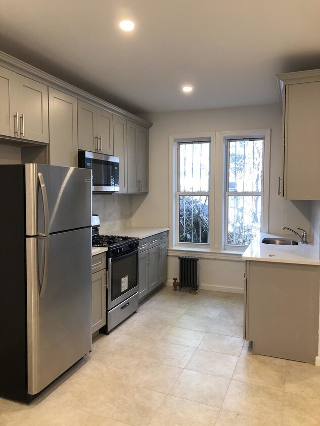 2945 Radcliff Ave Unit 1, The Bronx, NY 10469 Apartment for Rent in