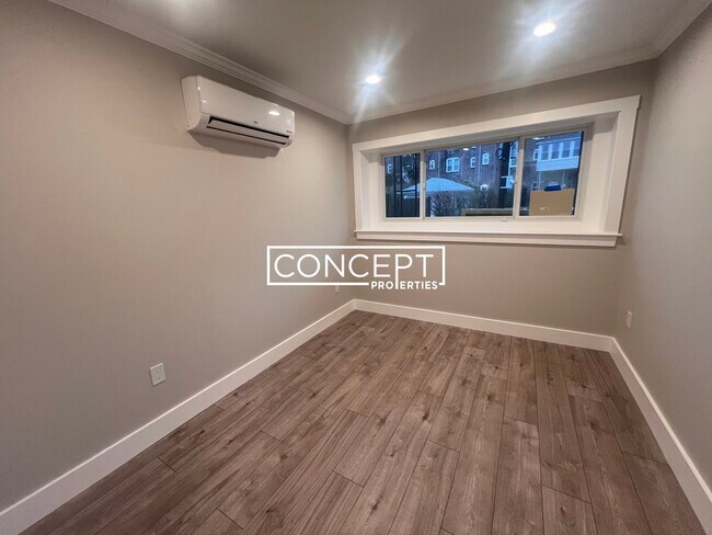 Building Photo - 1759 Commonwealth Ave