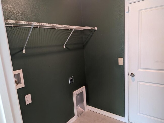 Foto del edificio - 446 Argyll Dr