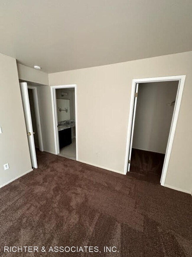 Foto del edificio - 2 br, 2 bath House - 31993 W. 12 MILE, #213
