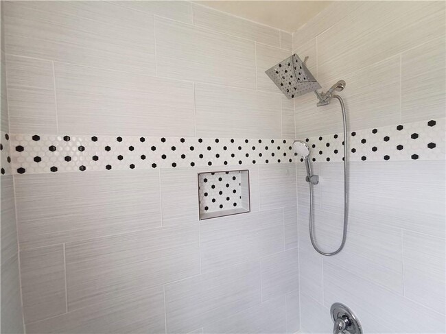 Foto del edificio - 3207 Barksdale Dr