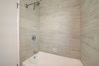 Interior Photo - 7044 Lanewood Ave