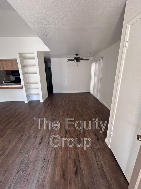 Foto del edificio - 4134 W Douglas Ave