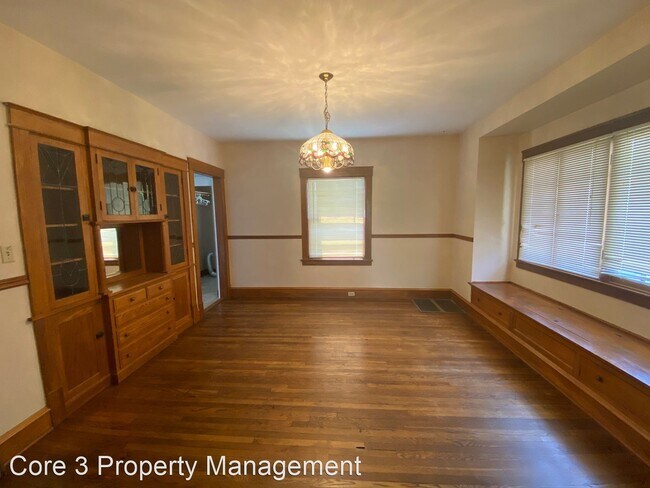 Foto del edificio - 3 br, 1.5 bath House - 411 Phoenix