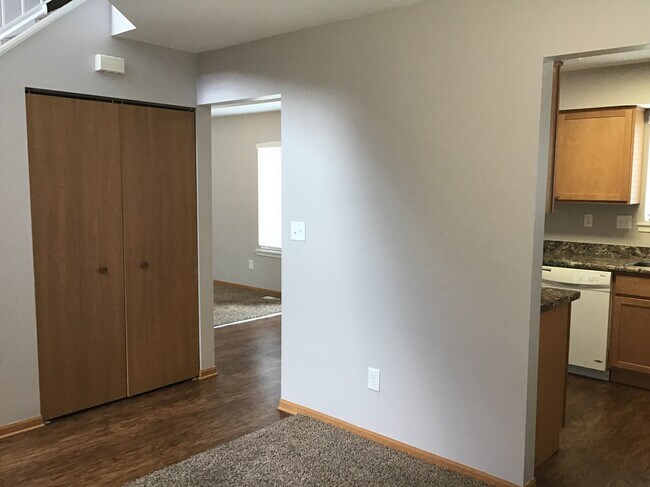 Building Photo - 21226 W Covington Drive