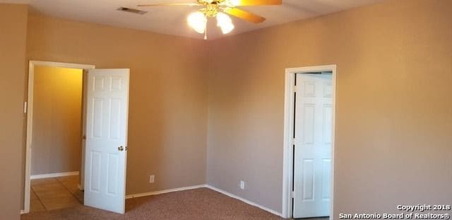 Building Photo - 15862 Redwoods Manor