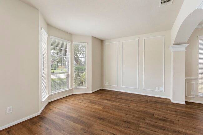 Foto del edificio - 507 Carson Ridge Dr
