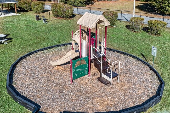 Building Photo - South Main Apartments