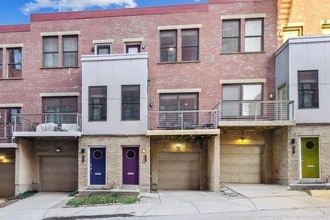 Building Photo - 514 Dandridge St