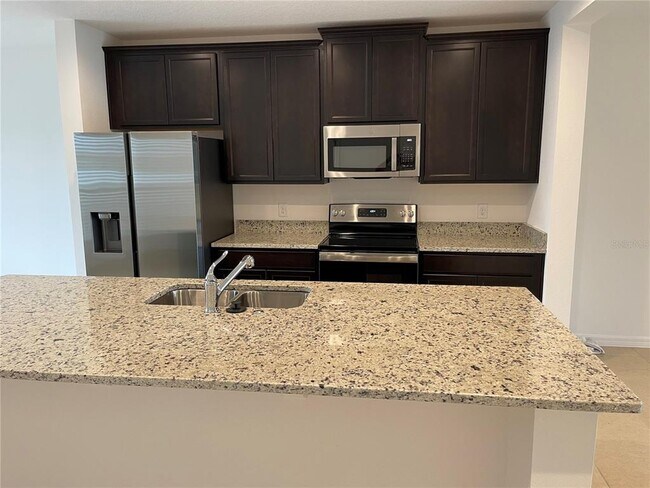 Building Photo - 462 Annabelle Way