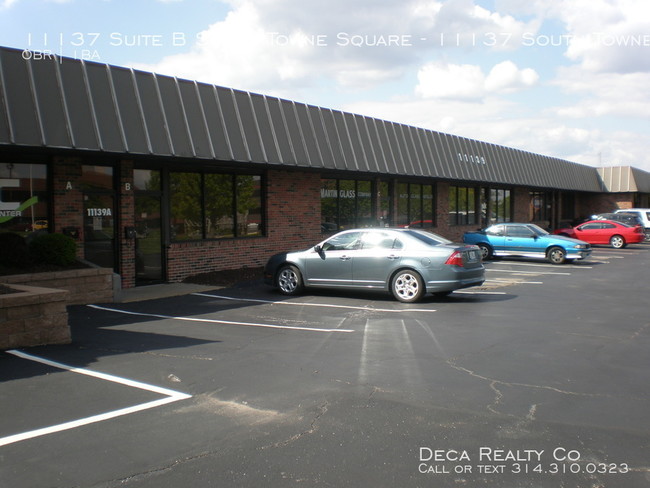 Building Photo - Large Commerical Space near I-55 & Lindbergh