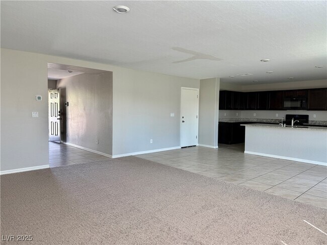 Building Photo - 4563 Cotton Quail Ave