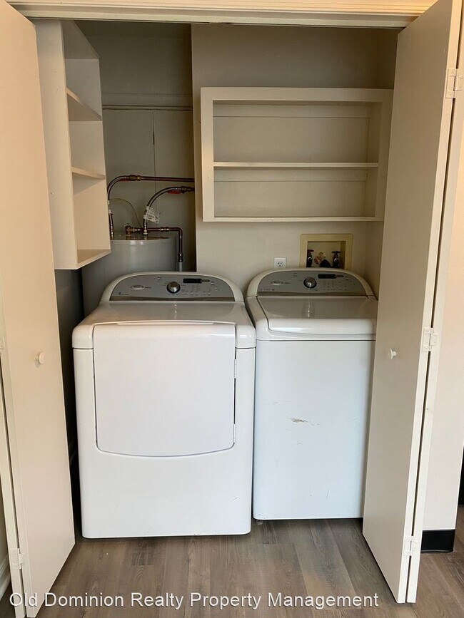 Foto del edificio - 2 br, 1 bath House - 3140 Lee Highway Apt....