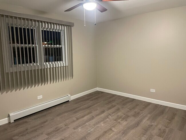 Foto del edificio - 7118 W 107th St
