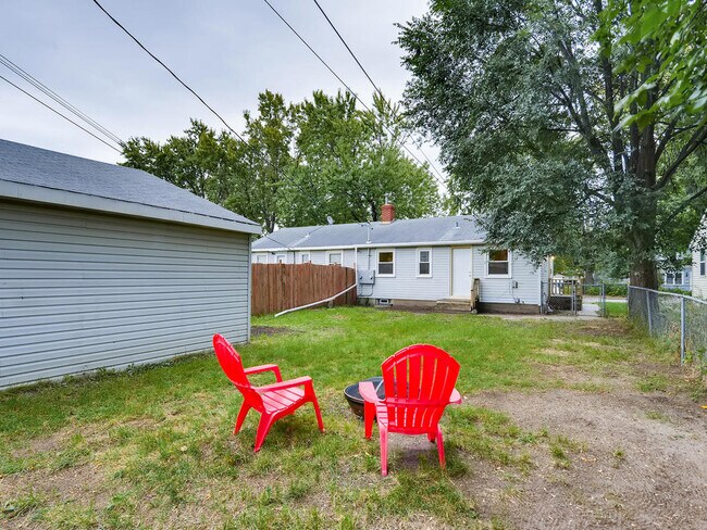Private Fenced In Backyard - 5125 Bryant Ave N