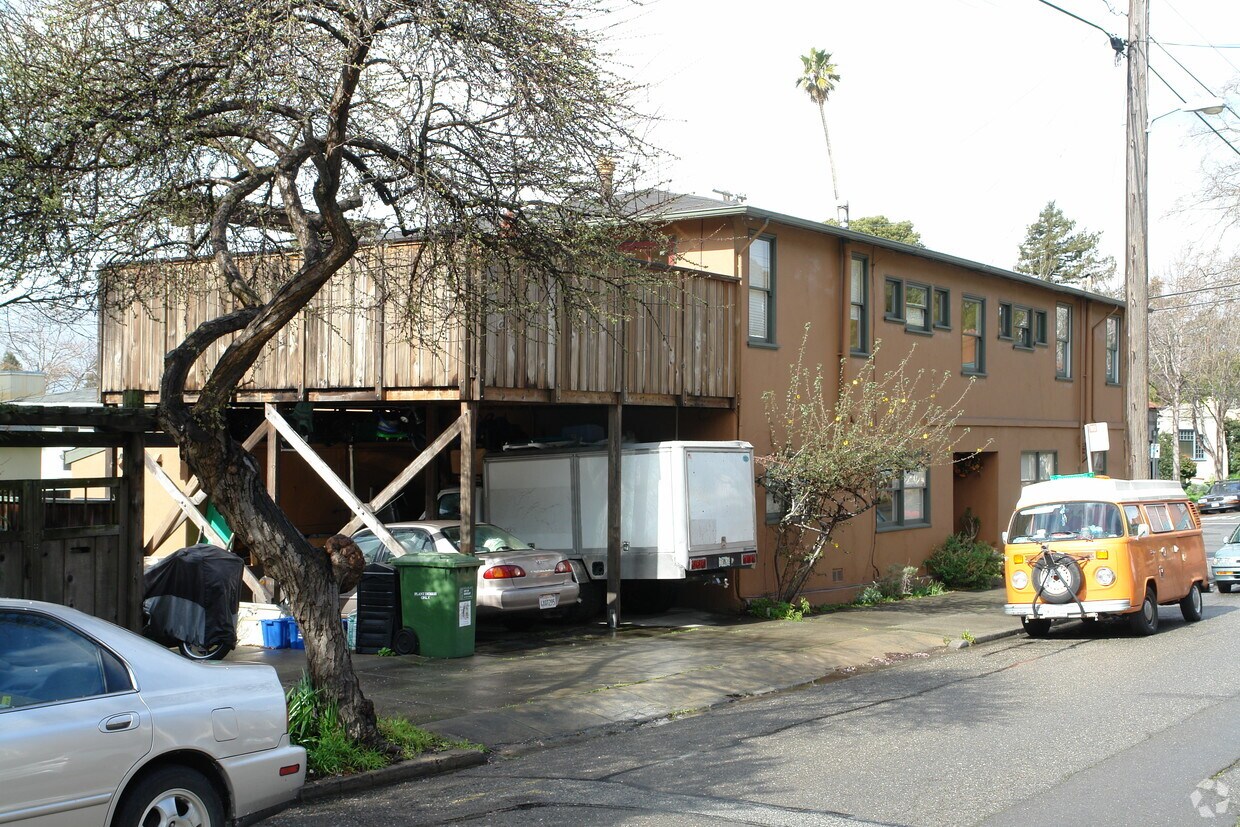 Foto del edificio - 1626-28 Hopkins St