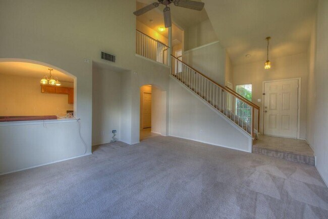 Building Photo - 1610 Vera Way