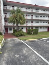 Building Photo - 4140 NW 44th Ave