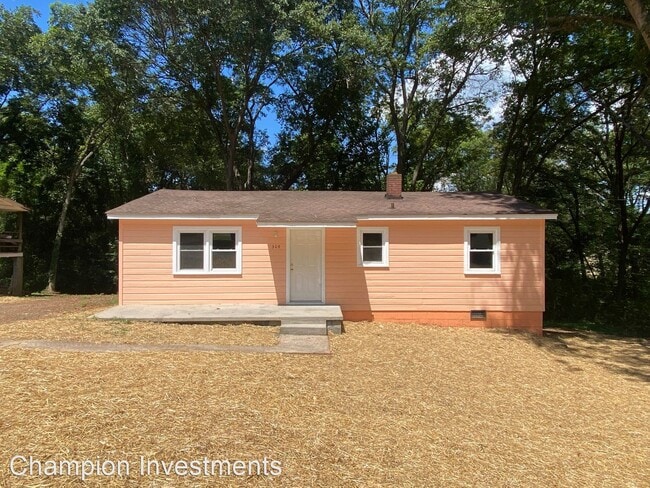 Building Photo - 3 br, 1 bath House - 309 Willow Lane