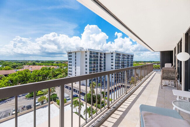 Building Photo - 4748 S Ocean Blvd