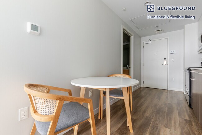 Building Photo - 50 Rogers St