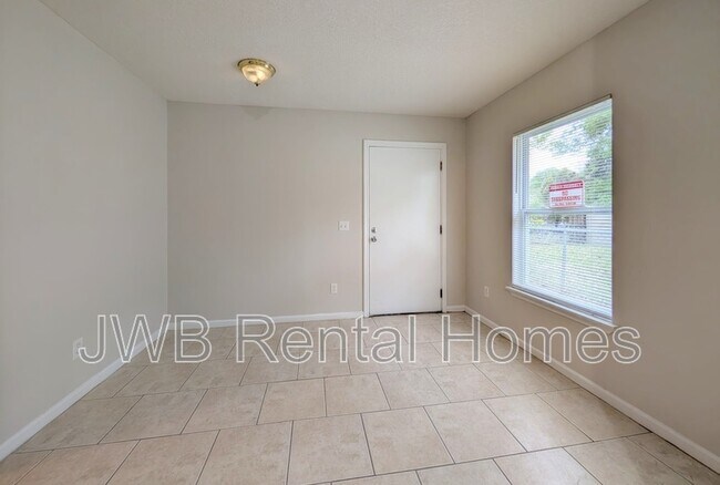 Building Photo - 5202 Potomac Ave