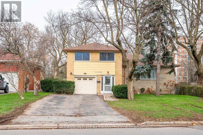 Photo du bâtiment - 116 Castlegrove Blvd