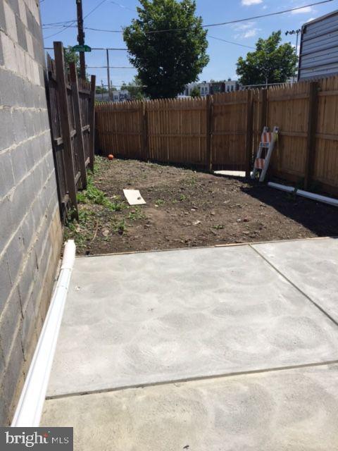 Foto del edificio - 2445 E Huntingdon St