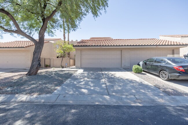 Building Photo - 1650 N VENTURA LN, TEMPE AZ