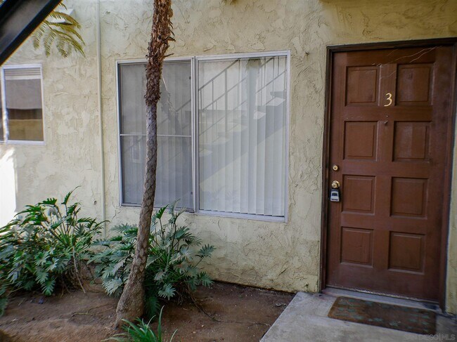 Building Photo - 4345 Rialto St