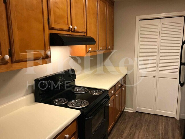 Foto del edificio - 9129 Village Dr NW