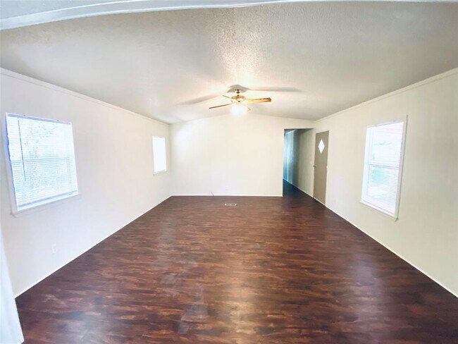 Building Photo - 2912 Angier Rd
