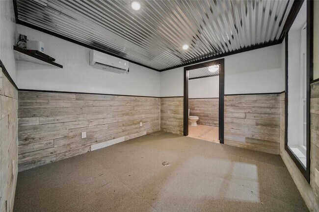 Building Photo - 5339 Kansas St