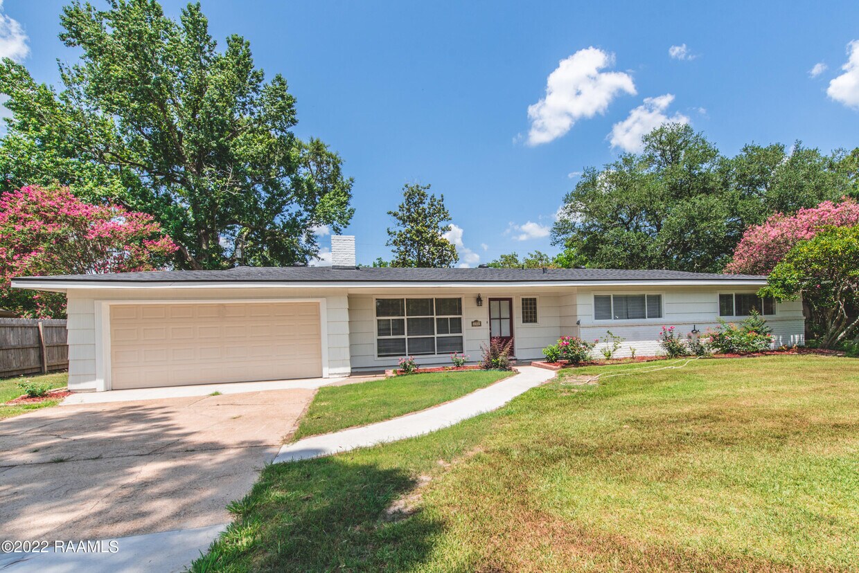 232 Roselawn Blvd, Lafayette, LA 70503 House Rental in Lafayette, LA