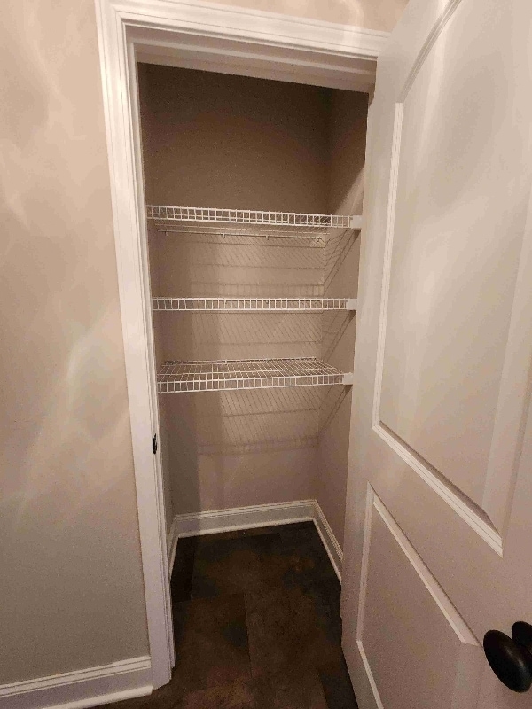 Foto del edificio - 429 St Cloud Ct