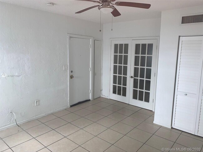 Foto del edificio - 920 Pennsylvania Ave