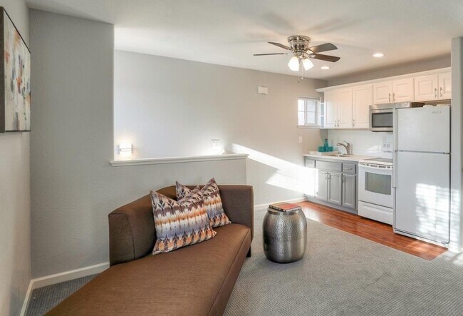 Kitchen - 16350 San Ramon Dr