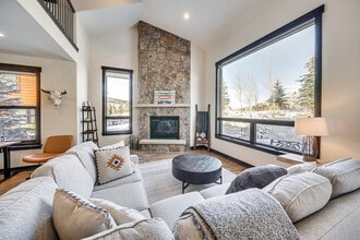 Building Photo - 44 Damselfly Lp